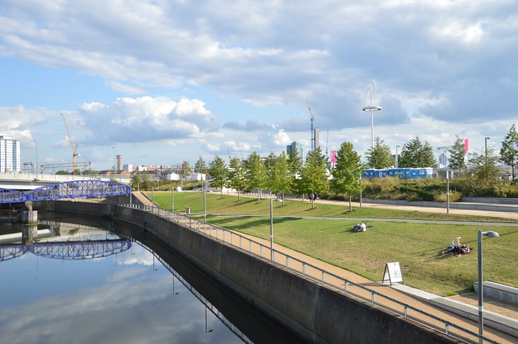 1day1station-Stratford-Queen-Elizabeth-Park (2)