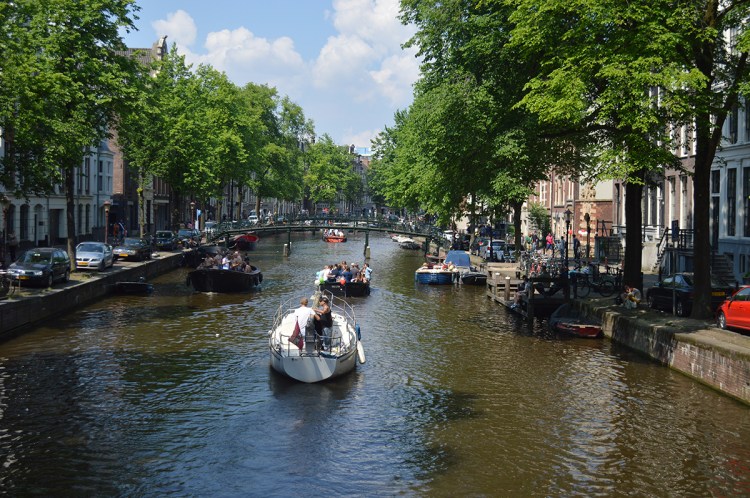 weekend-trip-at-amsterdam-credits-photos-beingmissflo-40