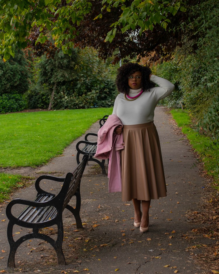Look-faux-leather--midi-skirt-credits-photo-beingmissfloDSC_0228 copy