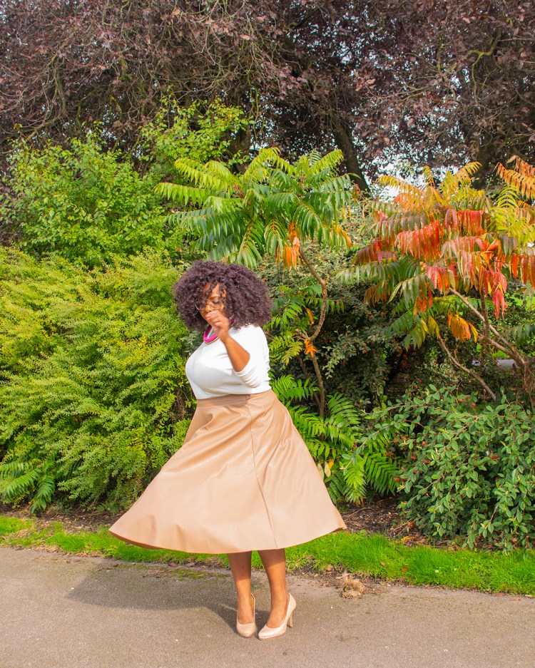 Look-faux-leather--midi-skirt-credits-photo-beingmissfloDSC_0259 copy